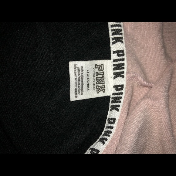 Vs barely worn sweater. - Picture 3 of 3